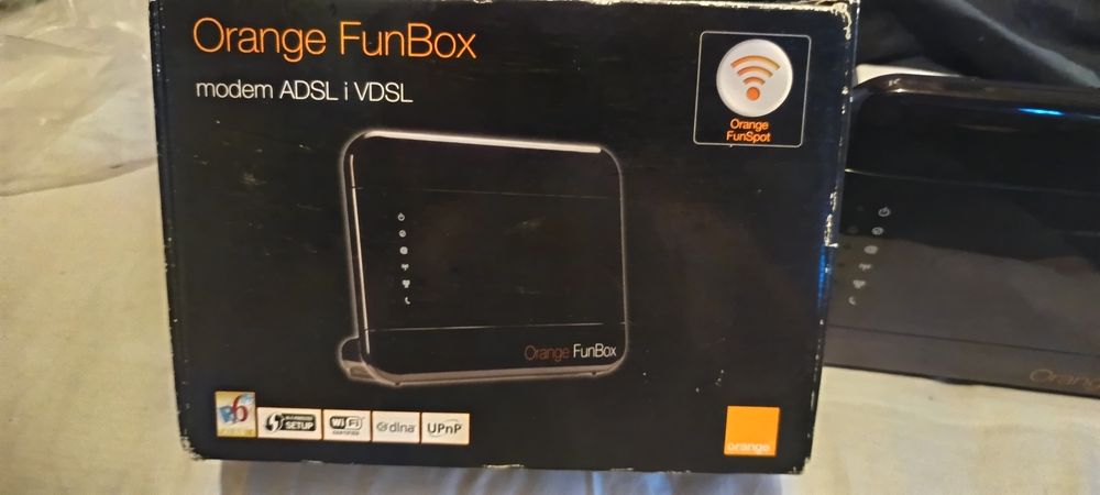 Router wifi Orange wraz z dekoderem do tv