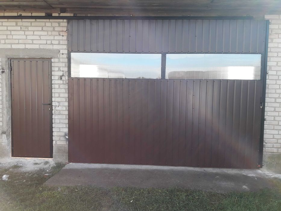 drzwi garażowe i do budynków gospodarczych