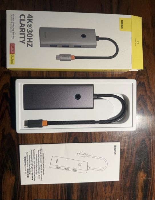 Adaptador usb C novo ainda embalado
