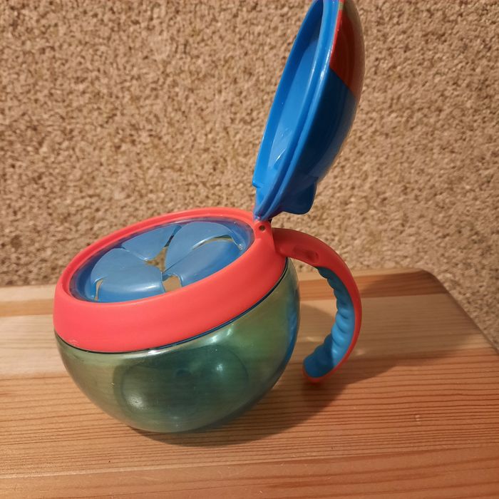 Kubek niewysypek Skip Hop