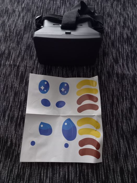 Virtual Reality Glasses64738430013699123