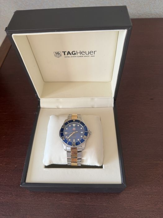 Часы Tag Hauer aqearaser quartz.