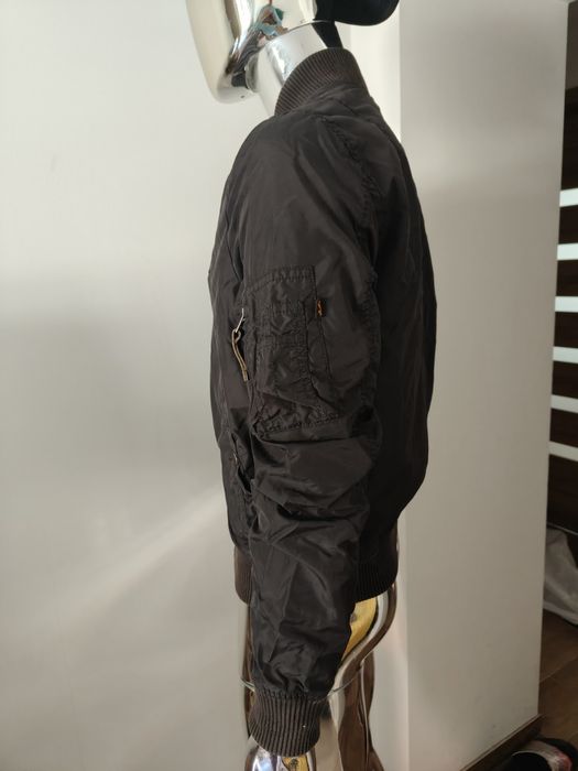 Kurtka Pilotka marki Alpha Industries INC.