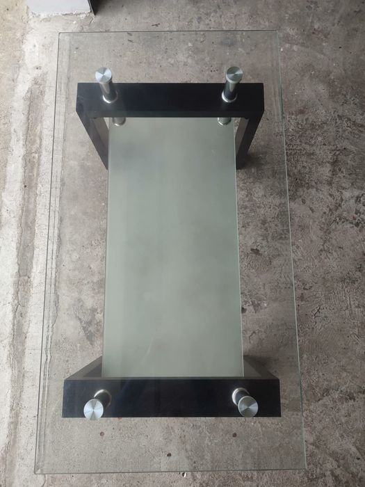 Ława stolik ze szklanym blatem