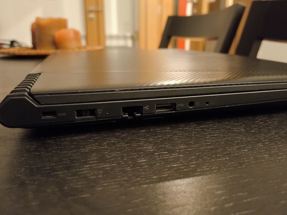 Portátil LENOVO Legion | i7 7700HQ | GTX1050Ti | 16GB RAM