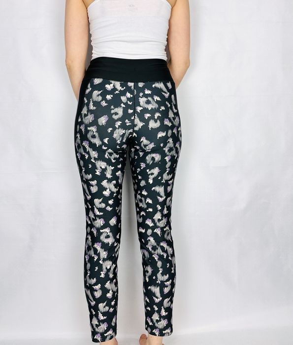 Legginsy w panterkę z fioletowym akcentem L 40