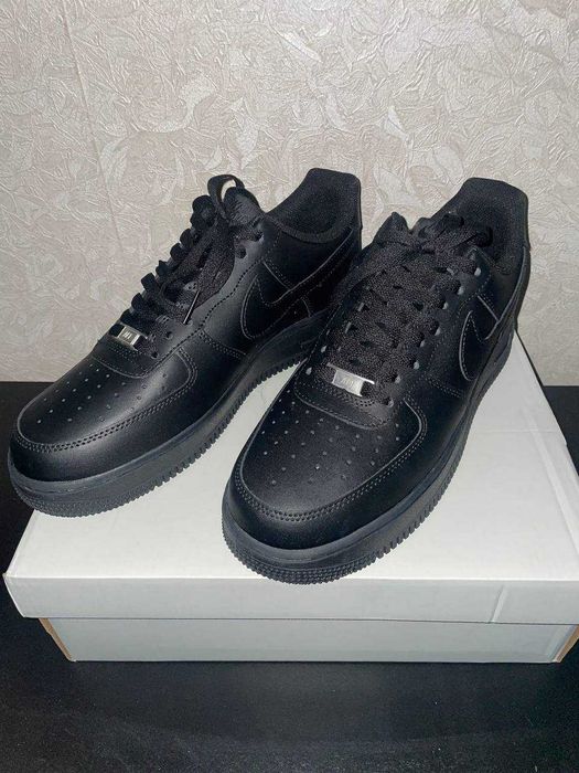 Nike Air Force 1 Black