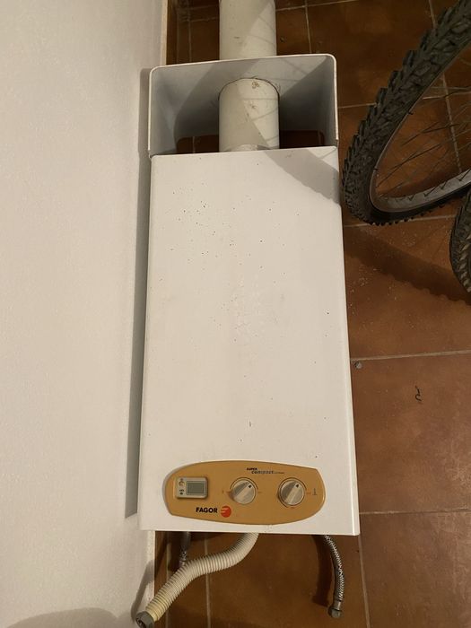 Esquentador Fagor (super compact)