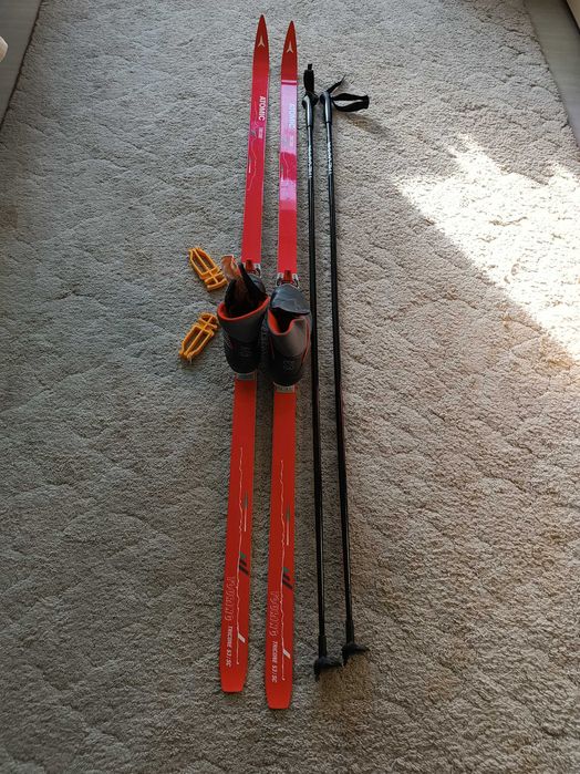 Narty biegowe 190, buty 43 i kijki -zestaw