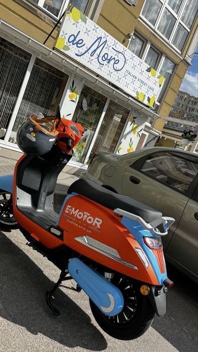 Прокат оренда електро скутерів оренда мопедів 2000 грн тиждень