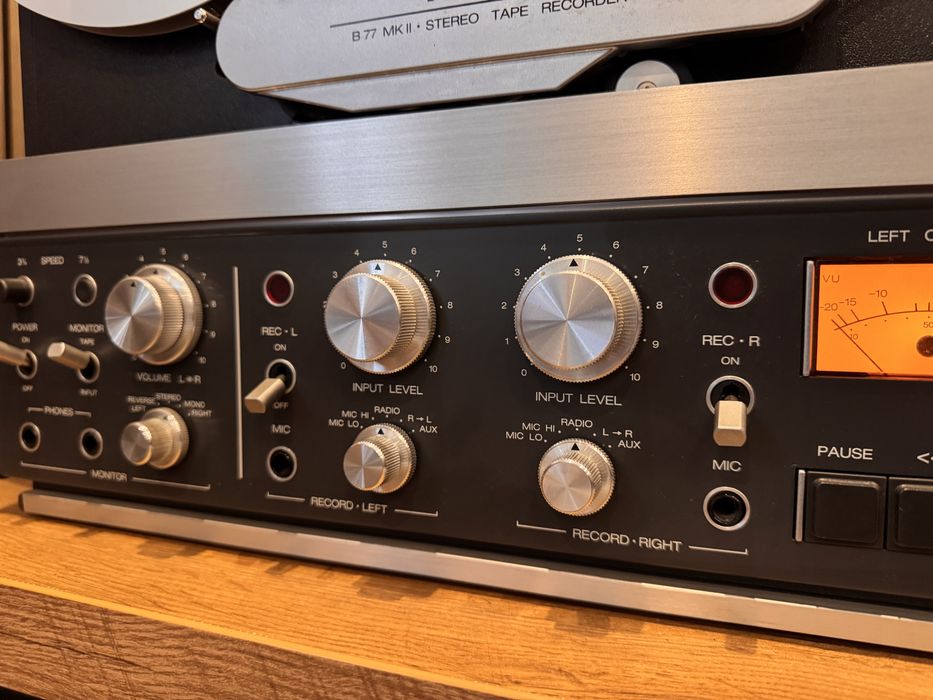 Magnetofon szpulowy Revox B77 B 77 swietny stan wizualny