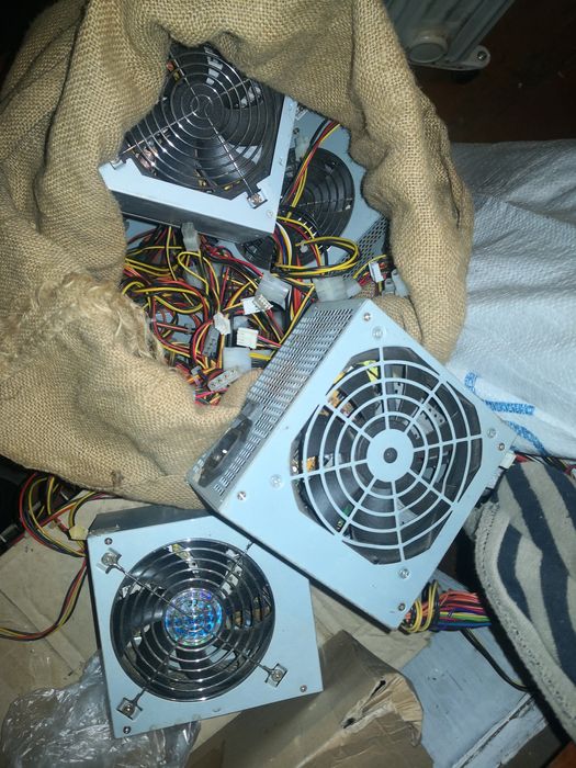 Блоки питания компьютерный 300 - 400 ватт