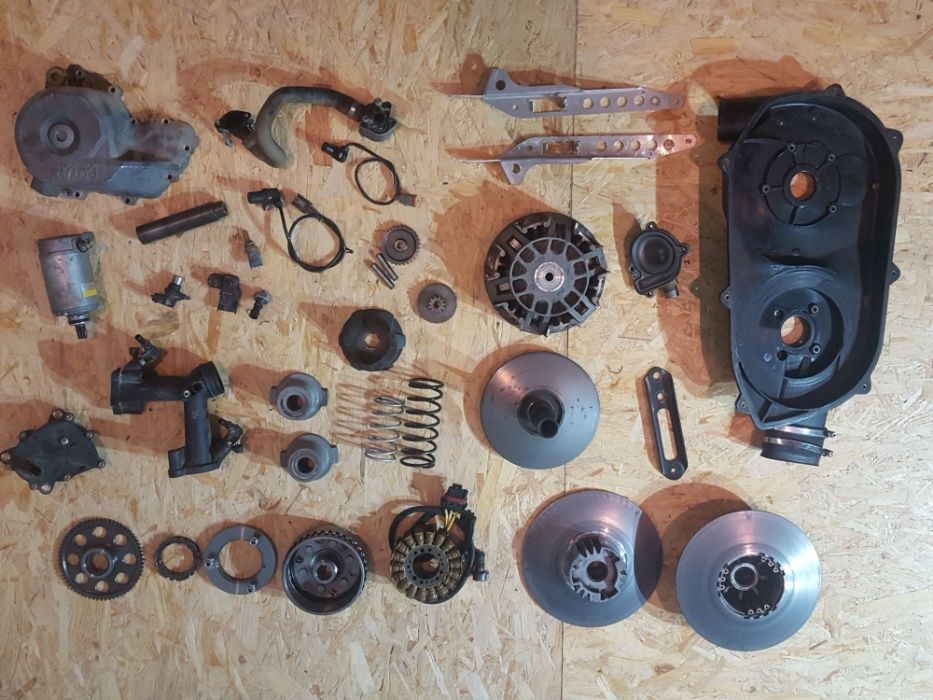 Can Am Renegade 800 G1 tarcza piasta wahacz zwrotnica kolektor kolanko