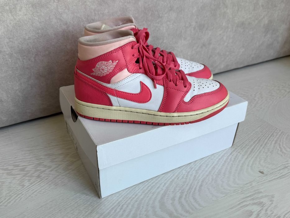 Sneakersy Nike Jordan Air 1 Mid