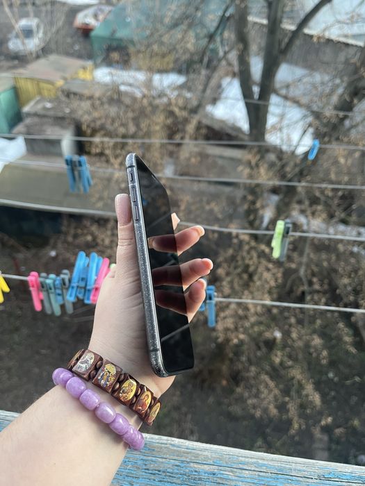 Айфон 11 на 64гб