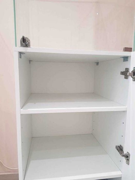 VITRINE • EXPOSITOR - CENTRO DE ÁGUEDA