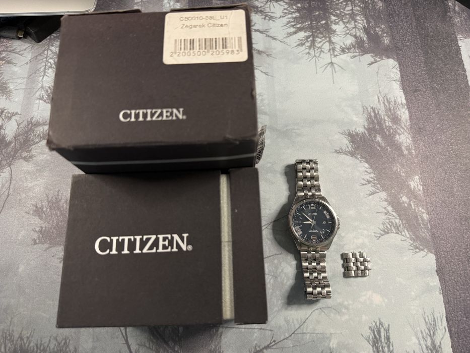Zegarek Citizen CB0010-88L