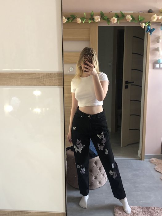 Spodnie z motylkami z wysokim stanem