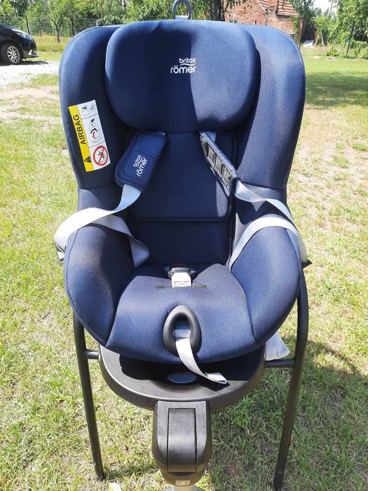 fotelik britax 9-18kg obrotowy