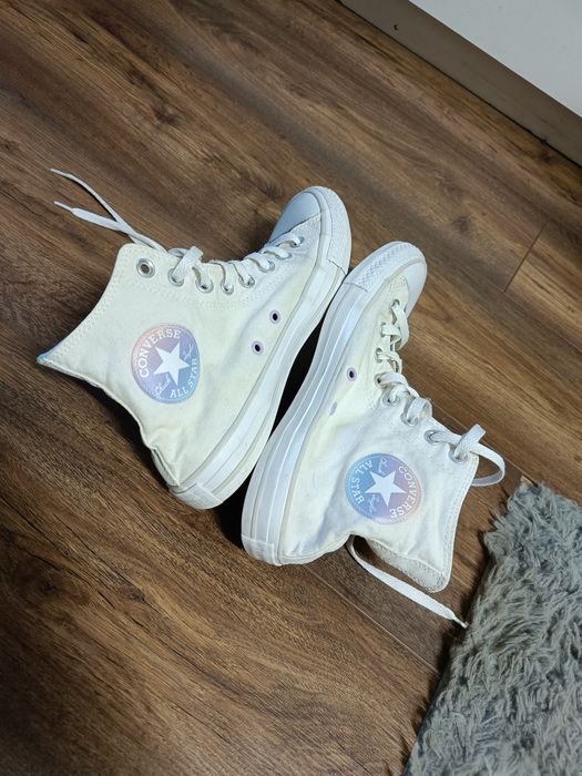 Wysokie trampki Converse Chuck Taylor 39.5(25cm)