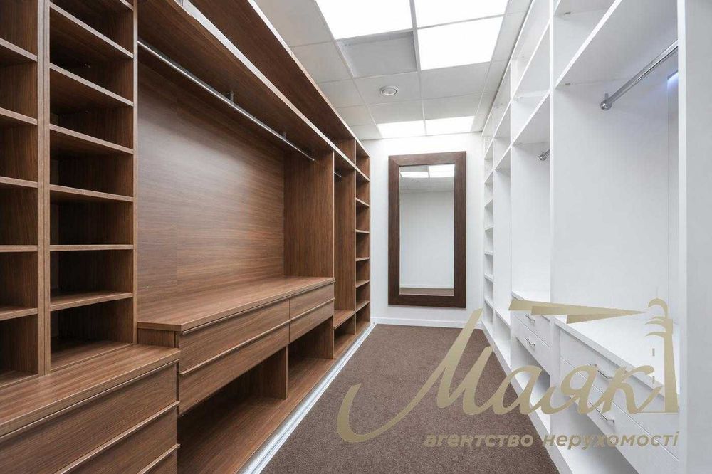 Продаж 5-кімнатної квартири з ремонтом ЖК Новопечерські Липки 4 спальні  Печерськ Верхогляда невисокий поверх