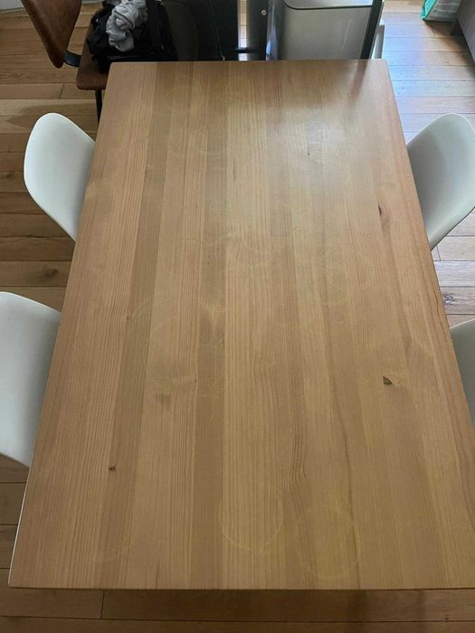 Mesa de cozinha com 4 cadeiras