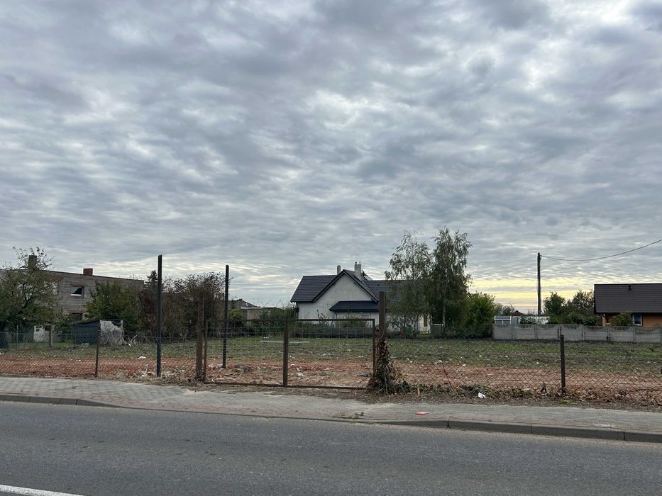 Wynajmę teren ok. 4800m² w Słupcy przy ul. Sienkiewicza