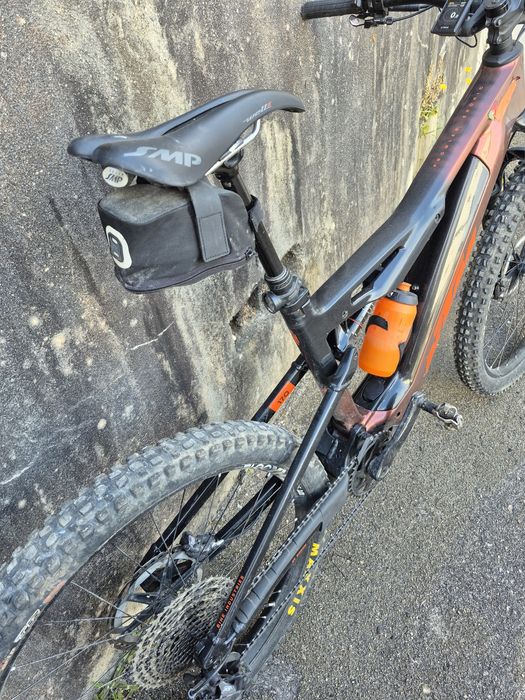 KTM eronix carbono