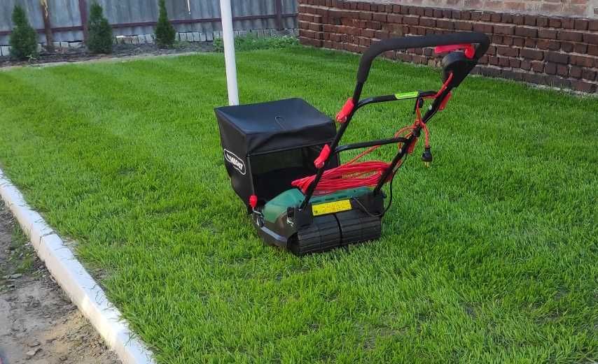 Газонокосарка електрична Qualcast 400W