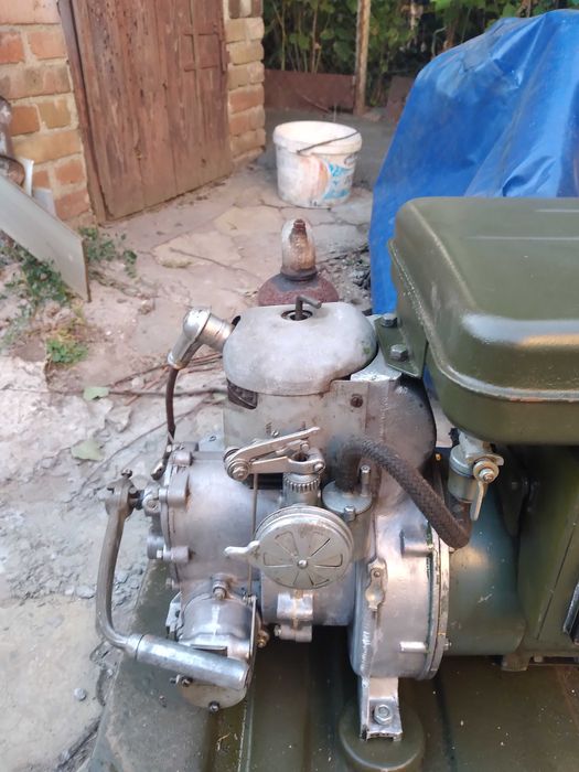 Двигатель бензиновый двухтактный 2СД-1