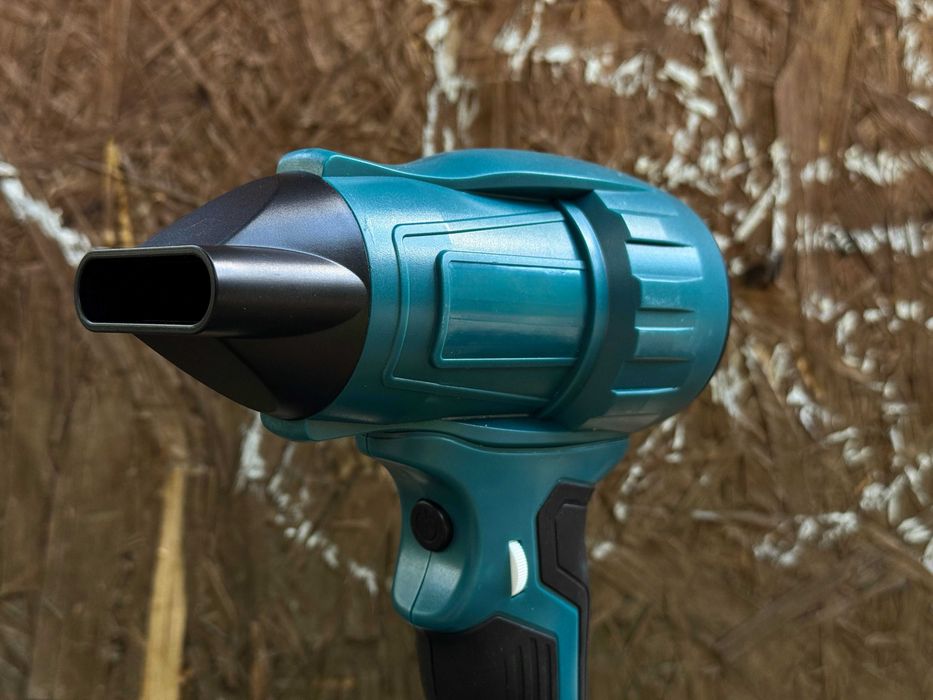 Nowa Poręczna Dmuchawa Na Baterię BOSCH 18V - Film Prezentujący