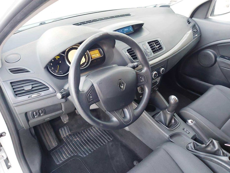 Renault Megane 1.5 Dci 5 Portas, Revisão completa, Pronto para fazer Km