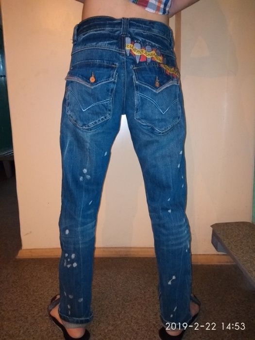 Джинсы зауженные Joneaa Jeans