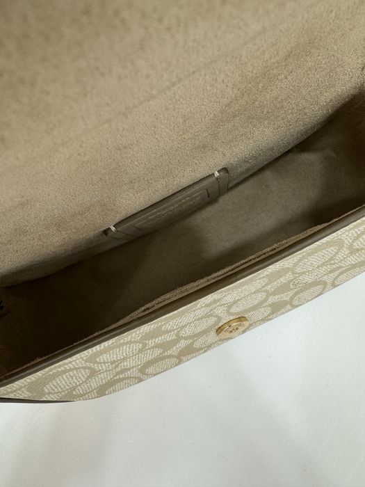 Оригінальна жіноча міні сумка Coach Lysa Top Handle Bag In Signature Canvas