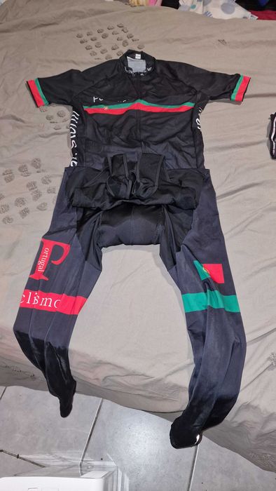 Equipamento de ciclismo