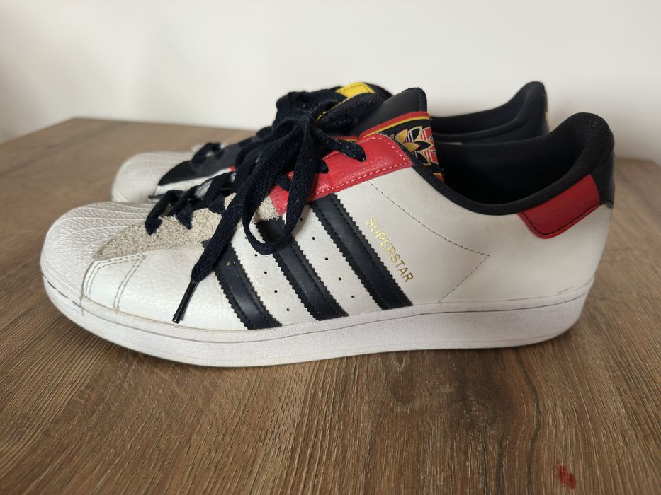 Buty adidas superatar