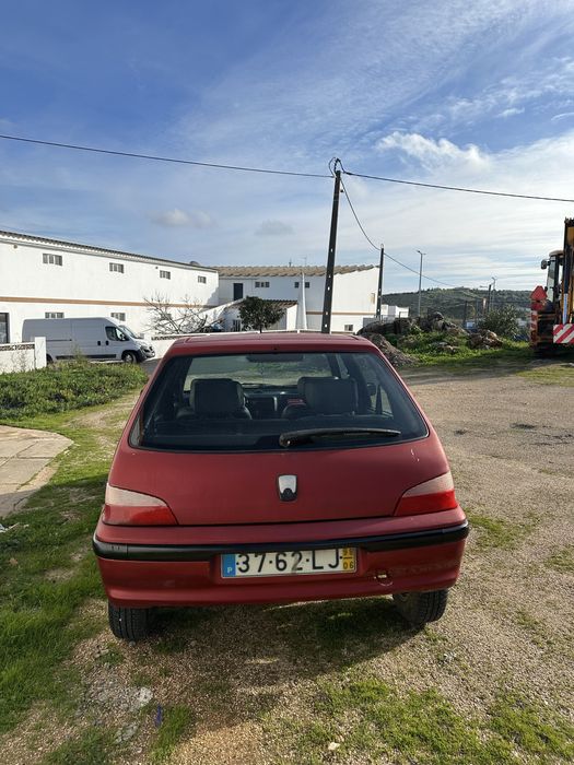 Peugeot 106 gasolina