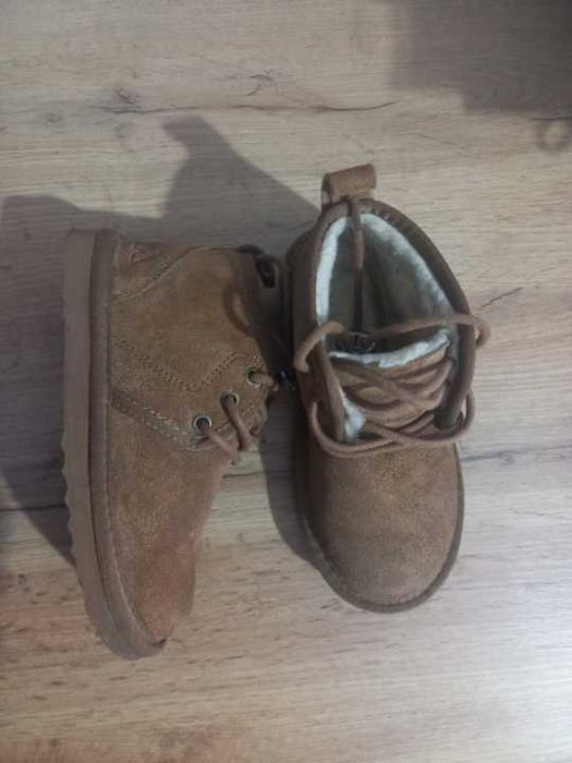 Зимові теплі дитячі уггі