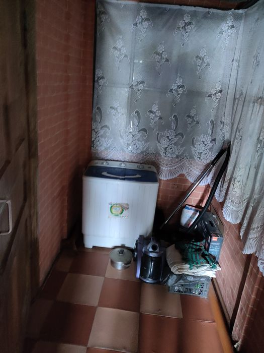 Продам часть дома  на восточной стороне