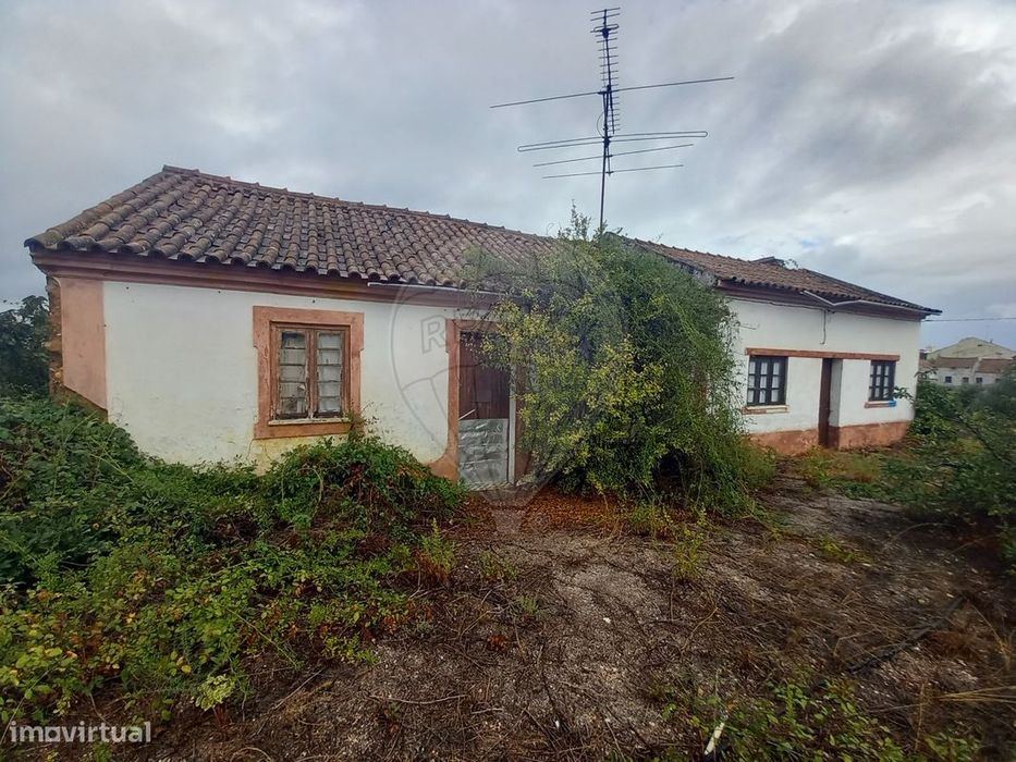 Moradia T2 para venda