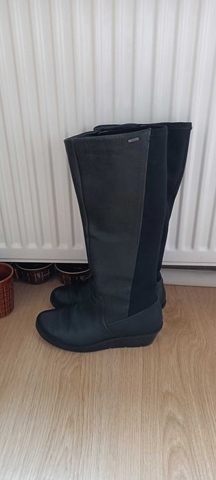 Kozaki Ecco skóra naturalna nieprzemakalne. .Buty na koturnie. roz.37