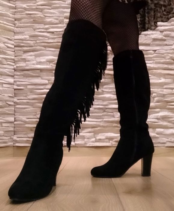 Kozaki zamszowe z frędzlami