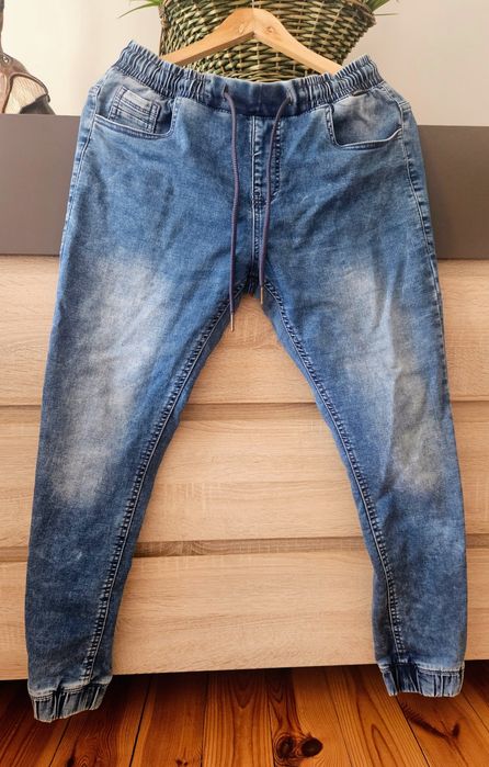 Joggery jeansy House