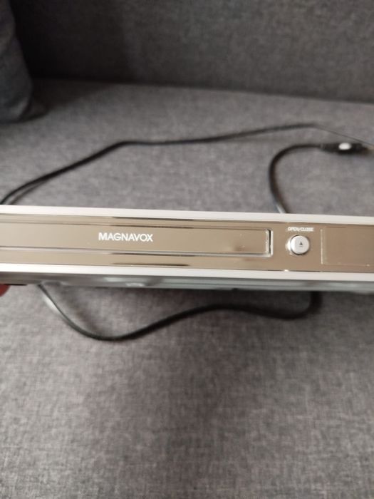 MAGNAVOX odtwarzacz DVD - mdv 439/12 DivX Dolby Digital