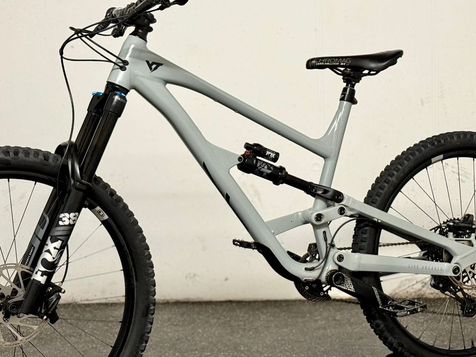 YT Capra 2022 - Rama L Mulet Fox 38 Fox Float Sram Code jak NOWA Bytom ...