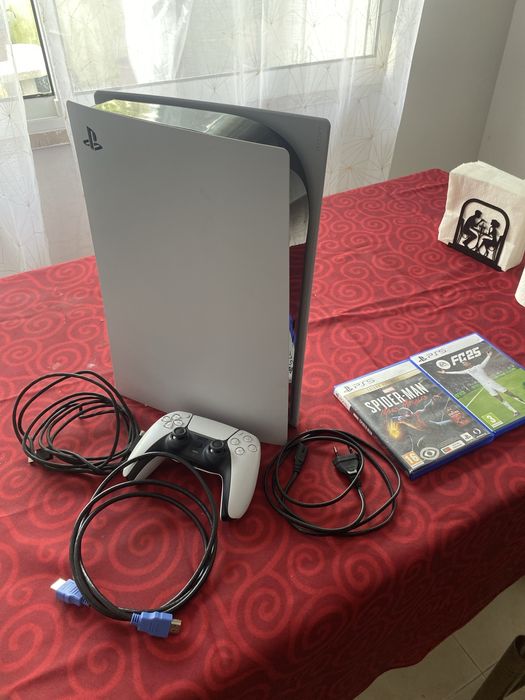 PS5 com Leitor + Comando + FC 25 + Spider-Man