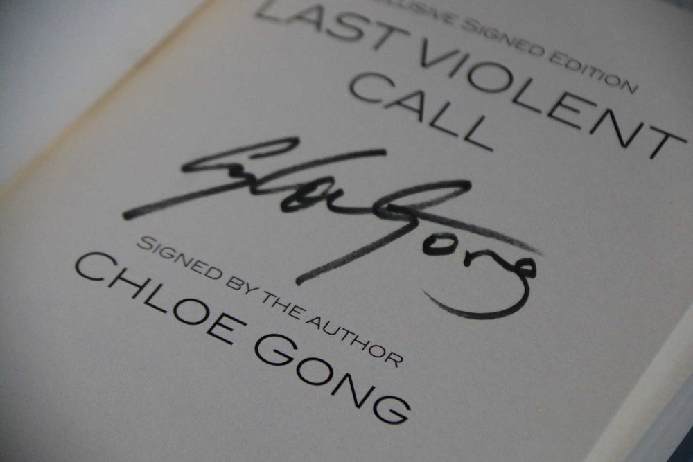 Książka + autograf Chloe Gong Last Violent Call waterstones exclusive