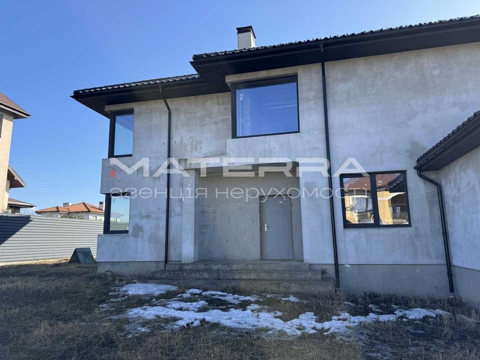 Гатне Сучасний будинок 307 м² з басейном 12 соток 350 000 $