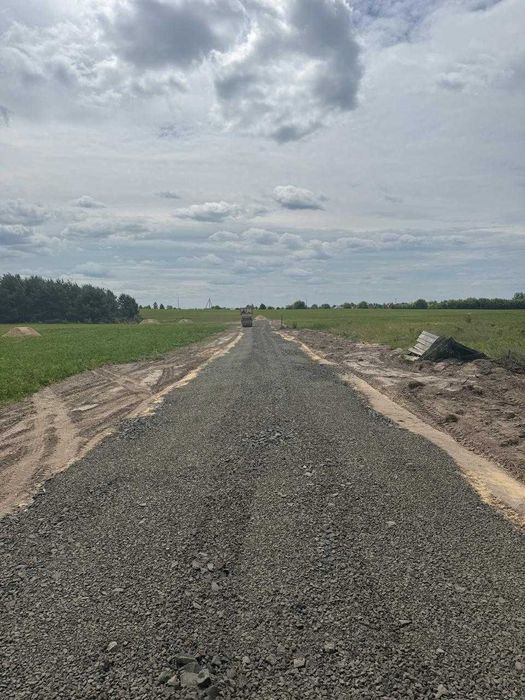 Продаж земельної ділянки під забудову у с. Озерце