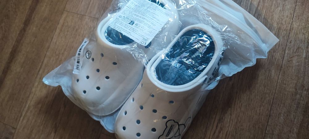 Крокси Bear білі 37-38  розмір